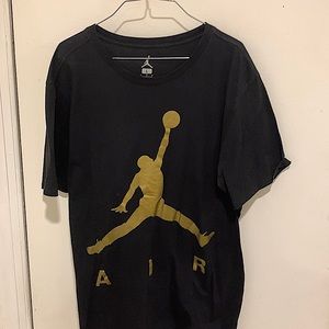 Air Jordan Tee Shirt Size Large